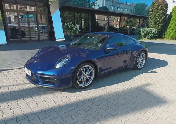 porsche 911 międzychód Porsche 911 cena 520000 przebieg: 85000, rok produkcji 2019 z Międzychód